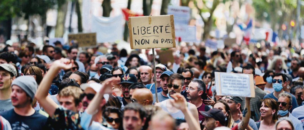 Протестующих против «ковидных паспортов» во Франции всё больше