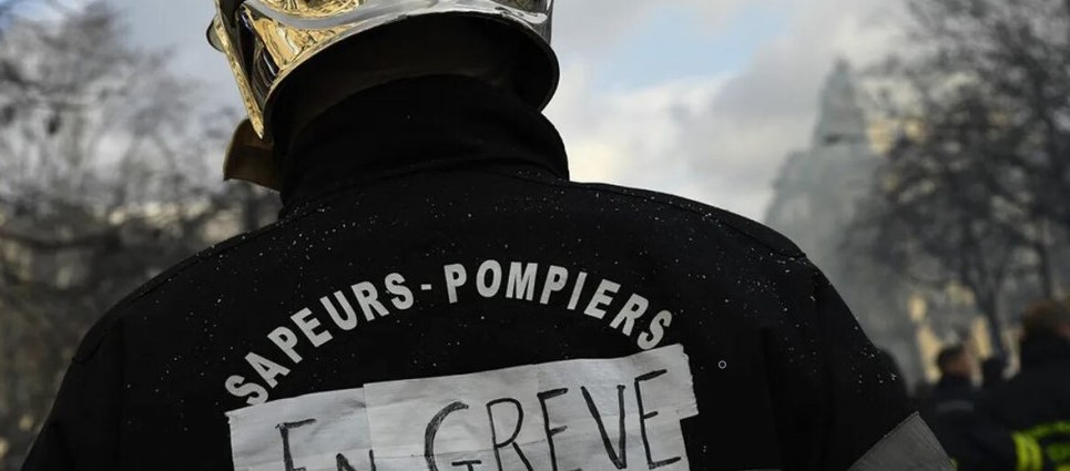 Забастовка пожарных в Бордо